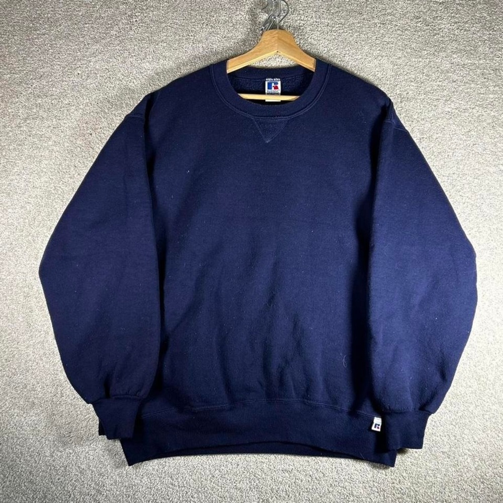 Vintage 90s Russell athletic made in USA navy blue crewneck sweatshirt